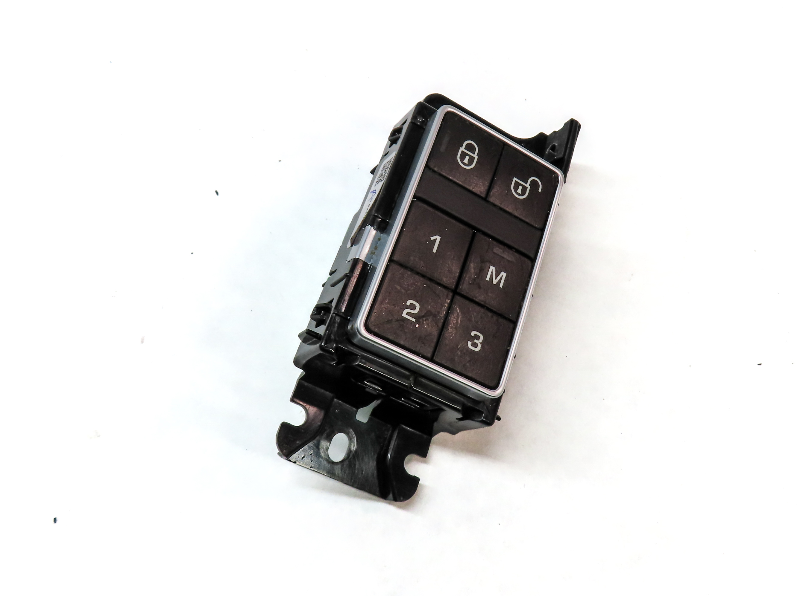 2015 LAND RANGE ROVER SPORT (L494) FRONT RIGHT PASSENGER MEMORY DOOR LOCK SWITCH — exact item pictured